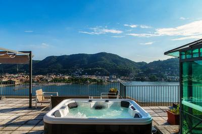 Como Unbelievable View - The House Of Travelers