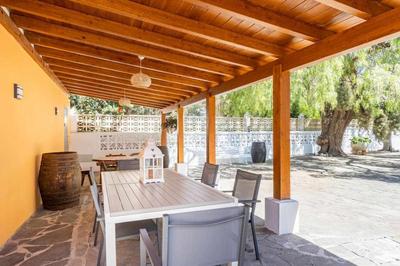 Casa con jardin para familias y grupos