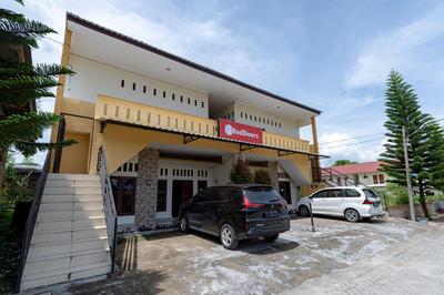 RedDoorz At Pariban Homestay Parbaba
