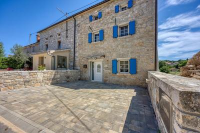 Casa Darel with Whirlpool