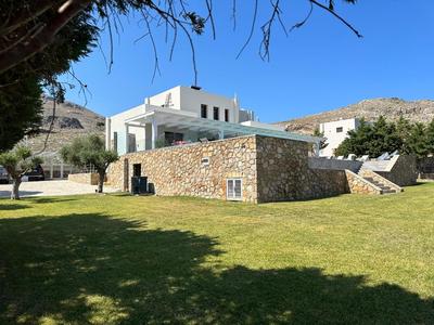 Solis Lindos Villa