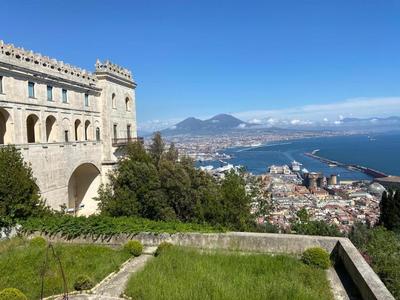 Tu Casa: Picturesque Guest House Napoli