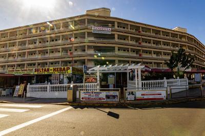 Seaview Friendly Holiday Home 8