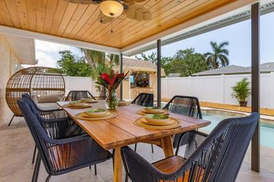 Coastal Naples Pool Retreat Pet-Friendly Tiki Bar Oasis