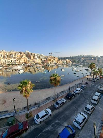 B&S Accommodation Seafront Duplex Penthouse Marsascala, Malta