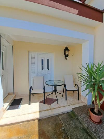 Apartman Aenona