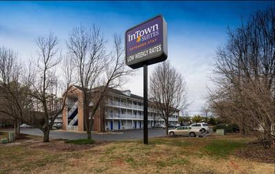 InTown Suites Extended Stay Newport News VA - South