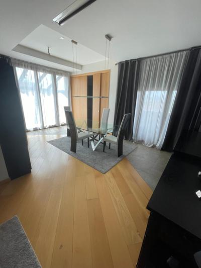 Attico con vista spettacolare e Jacuzzi