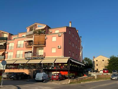 Lungo Mare Apartment with Terrace & FREE Parking