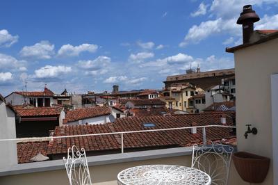 Parione Roof Terrace by Mamo Florence