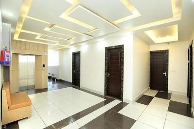 LUCKY HOTEL AND RESTAURANT