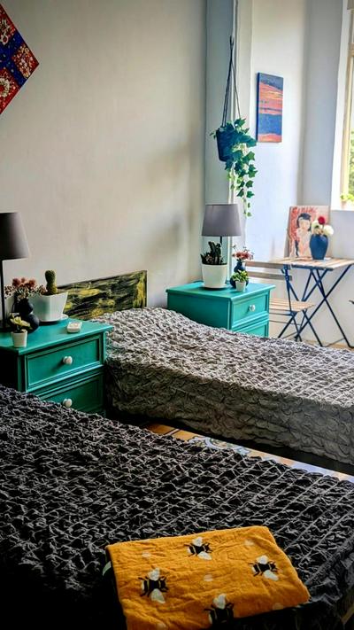 Quiet double, twin or triple room with private bathroom, not ensuite