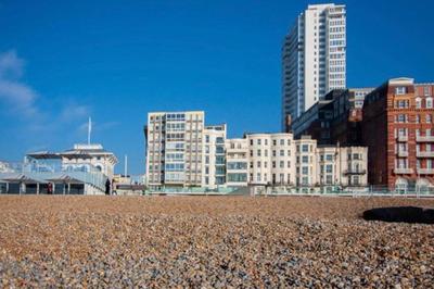 Sea view - 2 bedroom - West Pier - Brighton Beach