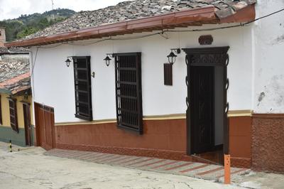 Casa Patrimonial Abejorral - CASA GASAMA