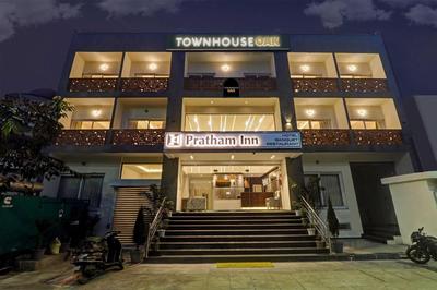Super Townhouse Vibhuti Khand Gomti Nagar Formerly Pratham Inn