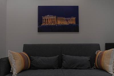 Athens Jacuzzi apartment