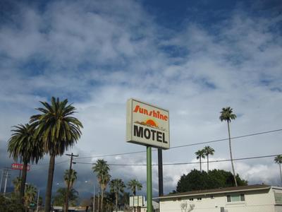 Sunshine Motel, Bilde 2