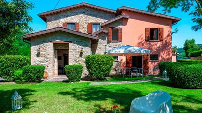 VILLA BANCI 8, Emma Villas