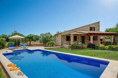 Ca Na Reieta by Vintage Travel