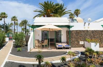 Flamingo Beach Bungalow - Casa Iris