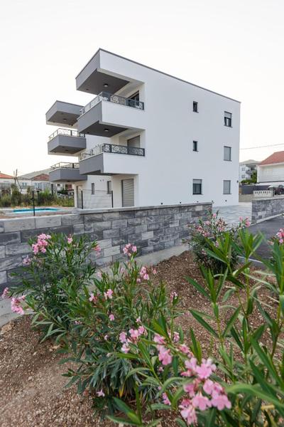 Apartments Antico