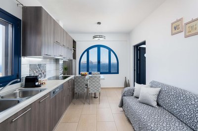 Caldera Heights Apartment