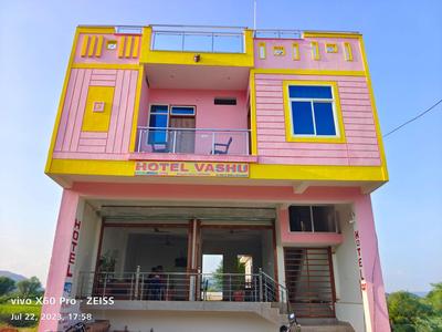 Hotel Vashu - Bhangarh View