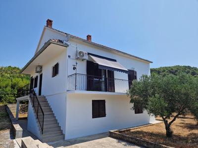 Apartment Opaćac Veli Iž