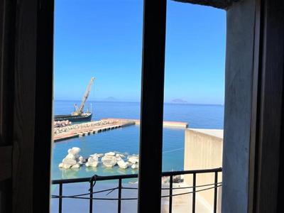 Casa Bianca - monolocale sul mare a Malfa, Salina - Isole Eolie