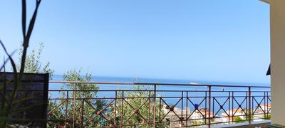 Villa Tato: Horizon Haven with Panoramic Sea Views in Himare.
