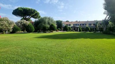 Is Benas Country Lodge