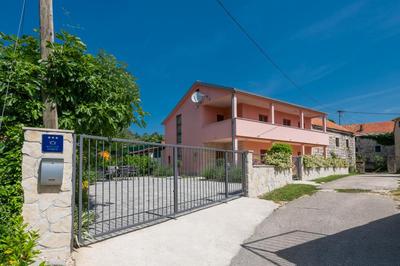VILLA MILLA-Grubine