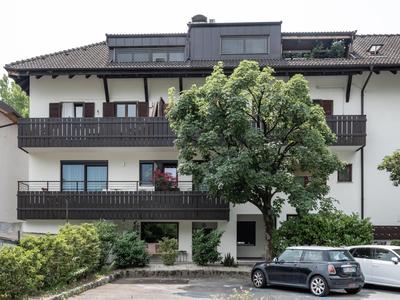 Dianthus Apartment