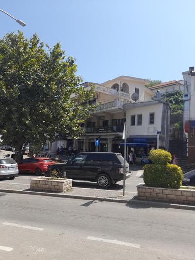 Ulpiana - Apartments,Rooms,Hostel