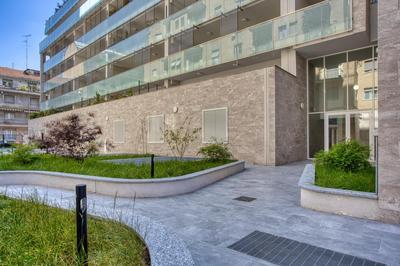 Just Urban Stays - Modern 1-BR Flat with 90 sqm Terrace - M4 Tolstoj