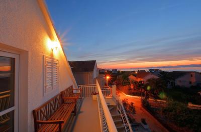 ꕥ ROOMS SUNCE, Family choice, Best Panoramic view, Supetar Island Brac
