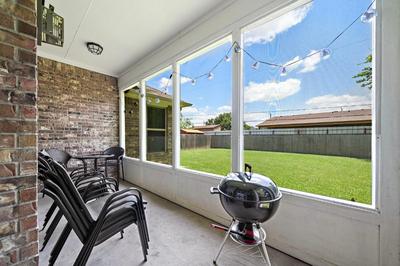 City Escape BBQ Yard WiFi Games Pets Welcome