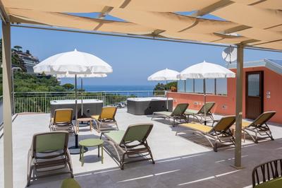 Futura Smart Flat - De Vivo Realty Sorrento