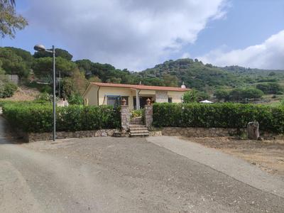 CASA LACONA