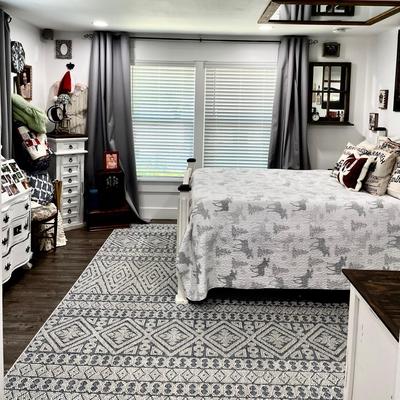 Pet Friendly Graham 2 Bedroom Home Christmas 365 at The Mistletoe Farm
