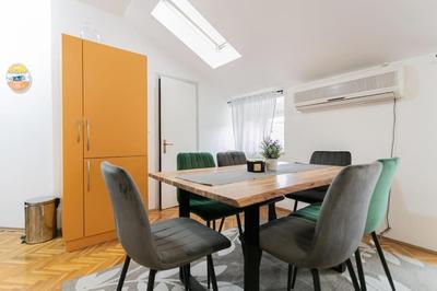 Urban Point - City Centre Pet Friendly Apartment