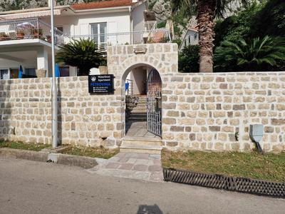 Waterfront Apartment Petrovina