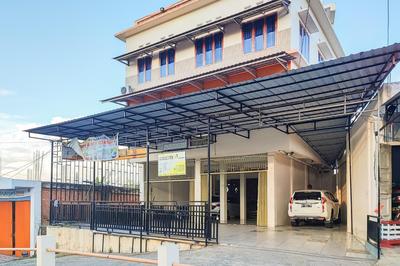 RedDoorz Syariah @ Penginapan Citra Alam 2