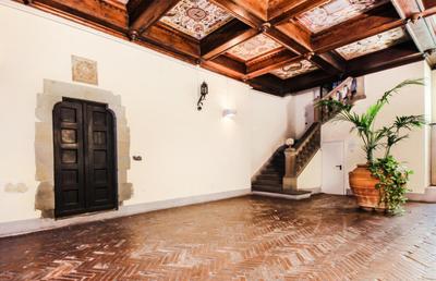 Apartments Florence- Borgo Pinti with Frescoes