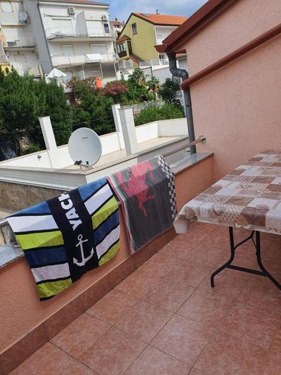 Apartments Karlo