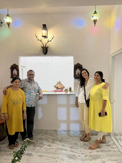 Prakash Ji's Haveli -Luxurious Lakeside Retreat-