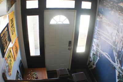 3 BR - Off Street Parking - Amazing View Nearby