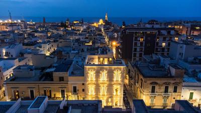 HelloAPULIA Charming Palazzo Clemente - self-catering suites with aircondition