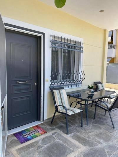 Hestia Airport House - Artemis