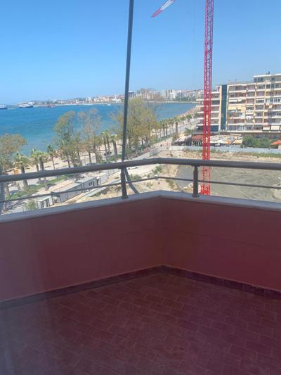 Beton Vlora B studio